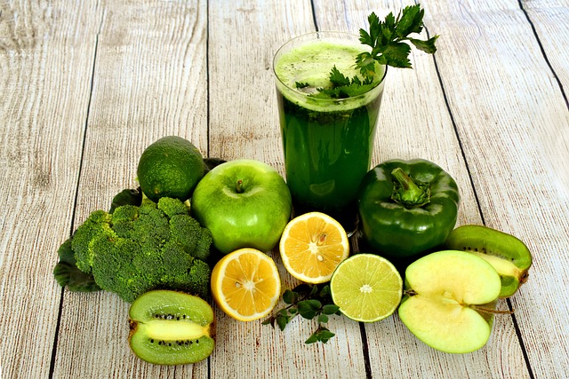 Read more about the article Try detox drinks to stay hydrated and fit in summer