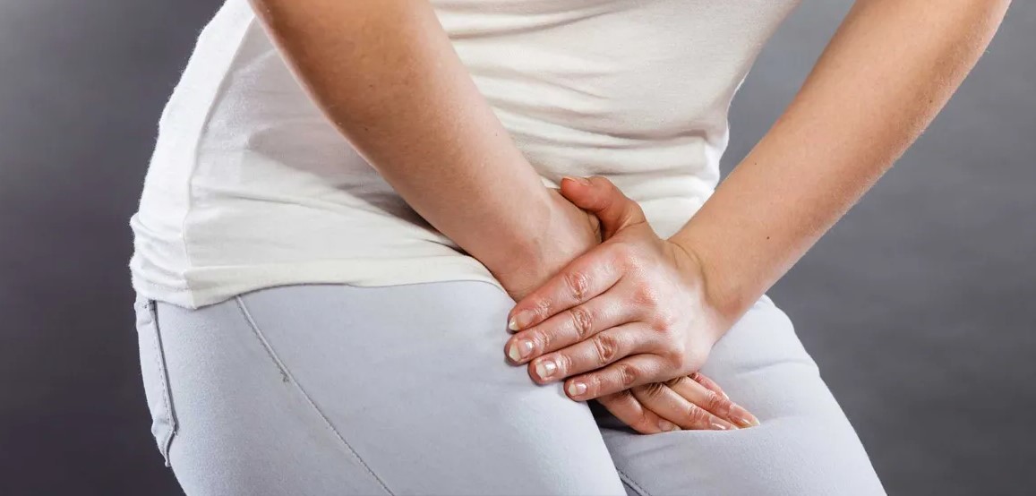Read more about the article Causes of burning sensation in urine or dysuria and 5 home remedies